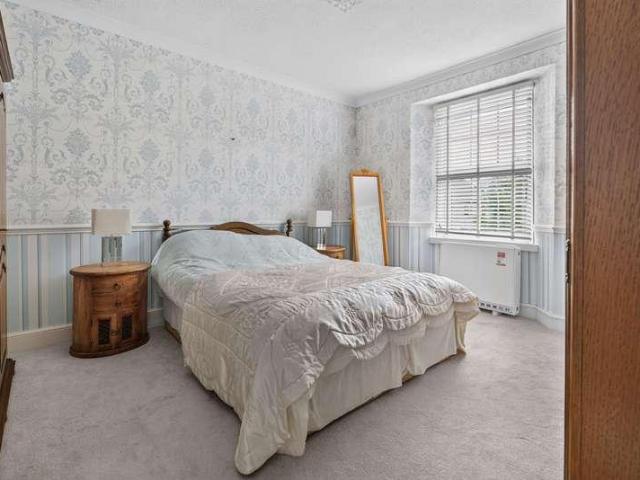 House for sale in Llanstadwell, Wales