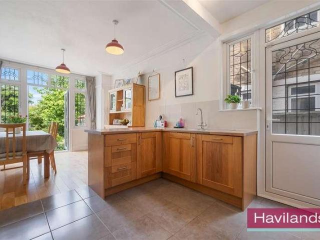 House for sale in Palmers Green, Greater London