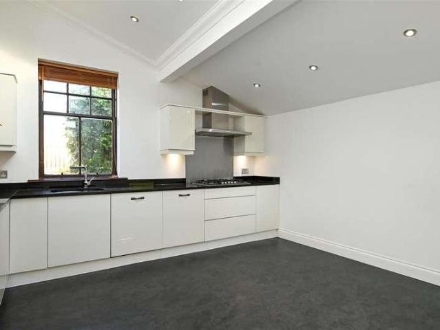 House for sale in Crawforddyke, Carluke