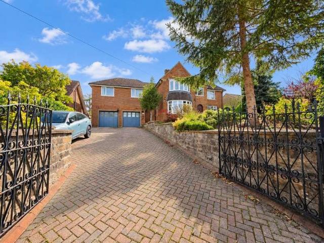 House for sale in Kexbrough, Barnsley