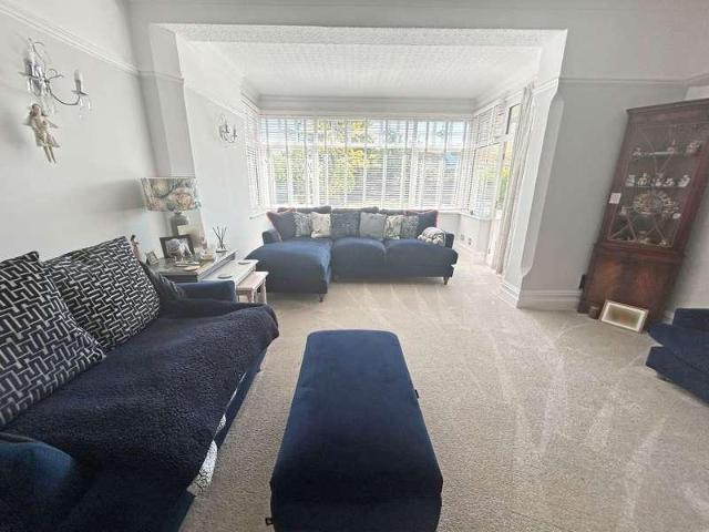 House for sale in Seacroft, Belleau