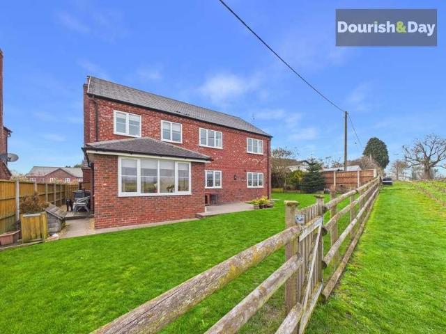 House for sale in Market Drayton, Shropshire