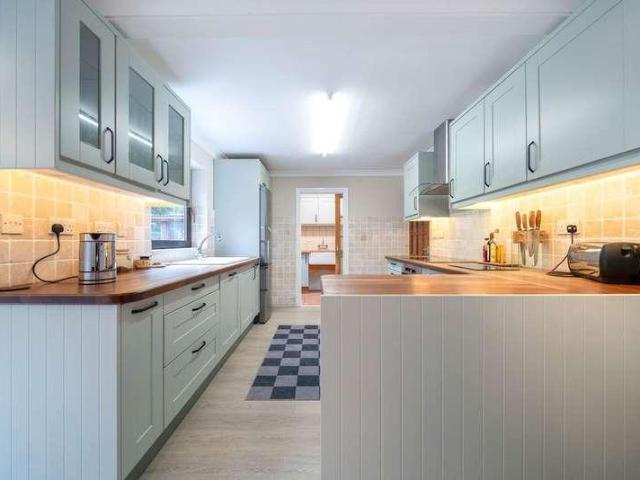 House for sale in Wexham, George Green
