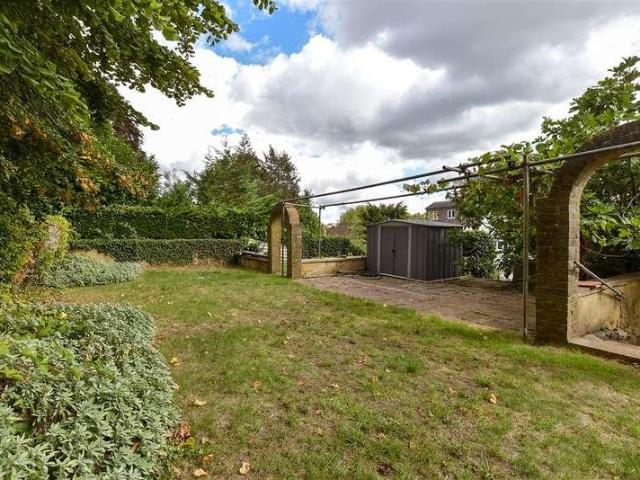 House for sale in London Borough of Croydon, Purley