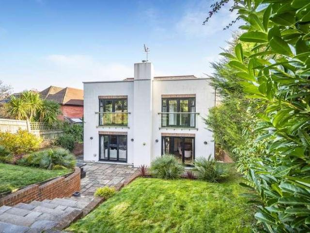House for sale in Southborough, Tunbridge Wells