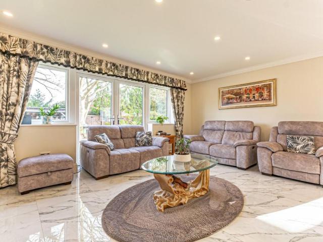 House for sale in Bierton, Buckinghamshire