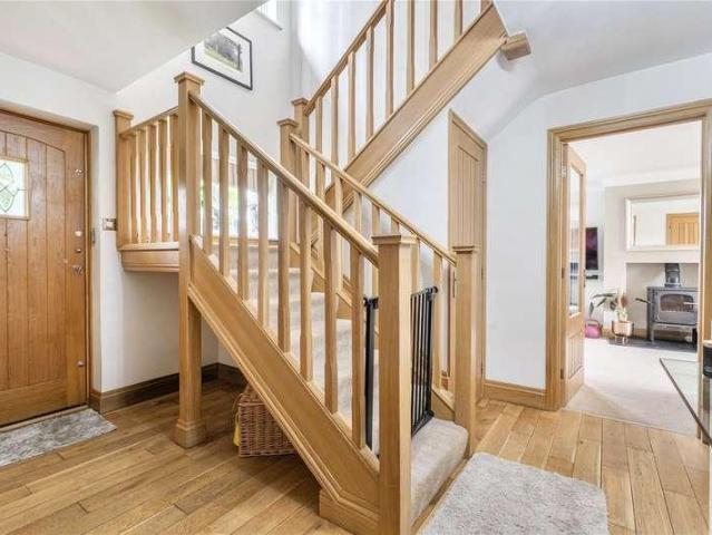 House for sale in Canada, Barton Stacey