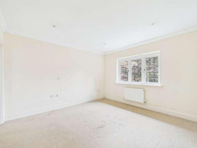 House for sale in Newell Green