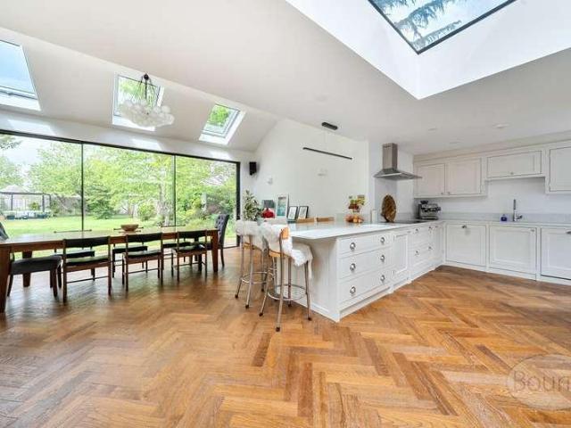 House for sale in Wrecclesham, Fole