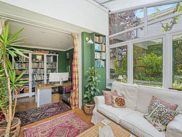 House for sale in Knebworth, King's Walden