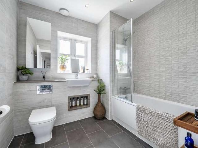 House for sale in Whetstone, Greater London