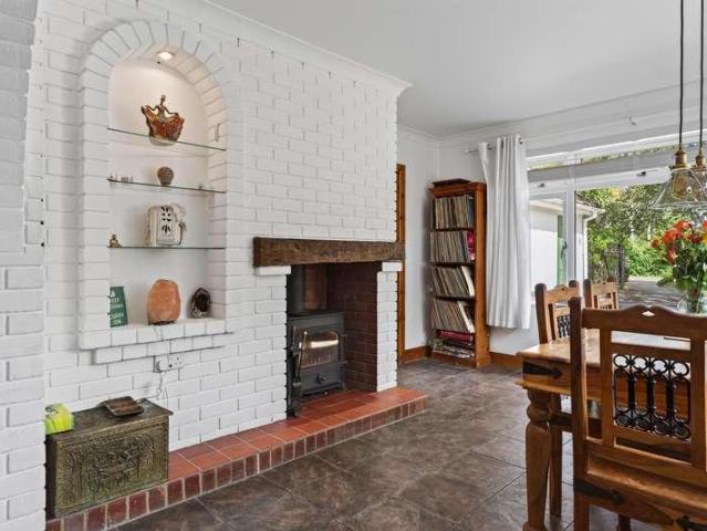 House for sale in Burton and Winkton, Burton