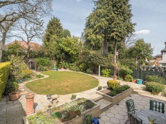 House for sale in Gerrards Cross, Denham