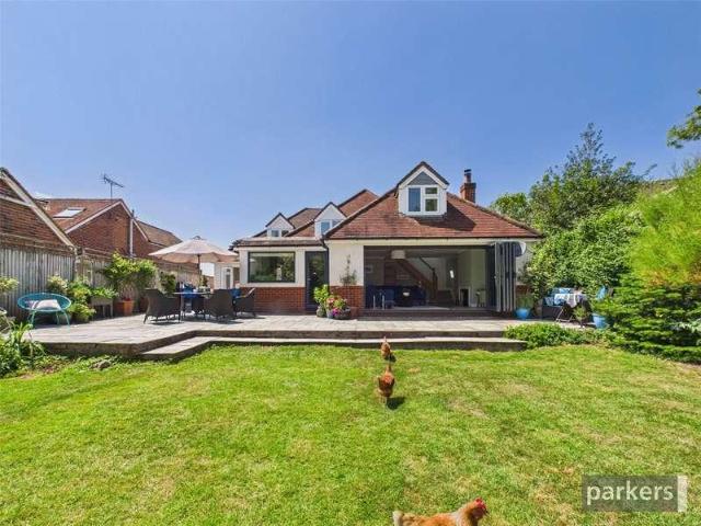 House for sale in St. Nicholas, Hurst, Hurst