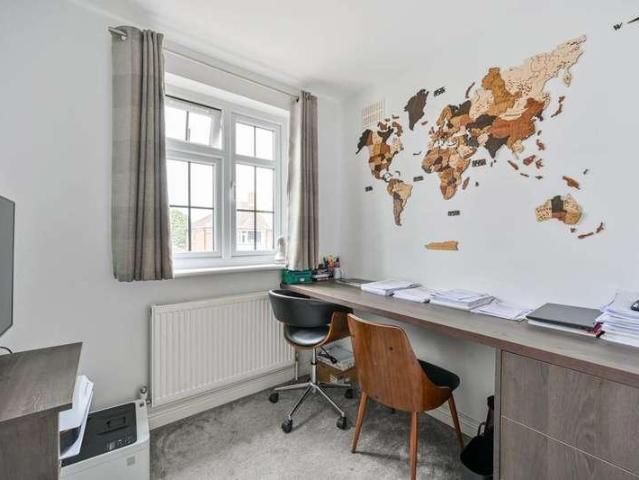 House for sale in Windsor, Highway