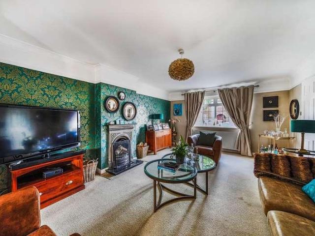 House for sale in Westfield, Woking