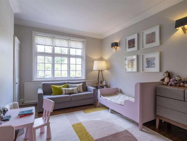 House for sale in West Hampstead, Greater London
