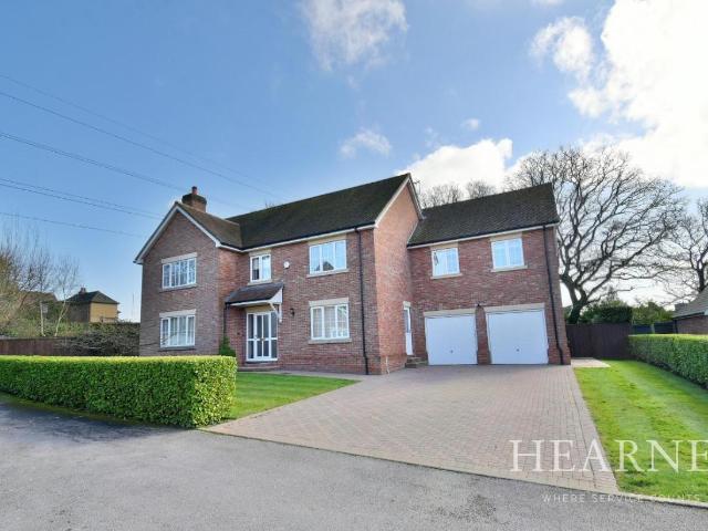 House for sale in Ferndown, East Dorset