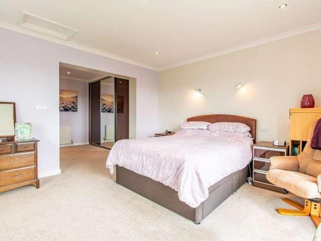 House for sale in Lamellion, Cornwall