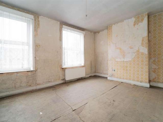 House for sale in Old Trafford, Trafford Park