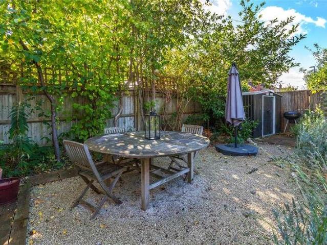 House for sale in Charvil