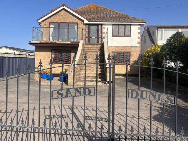 House for sale in Sand Bay, Kewstoke