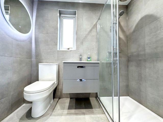 House for sale in Sulgrave, Washington