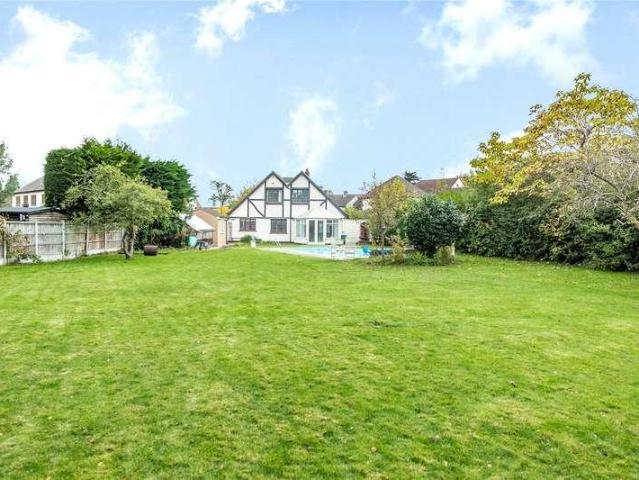 House for sale in Ardleigh Green, Greater London
