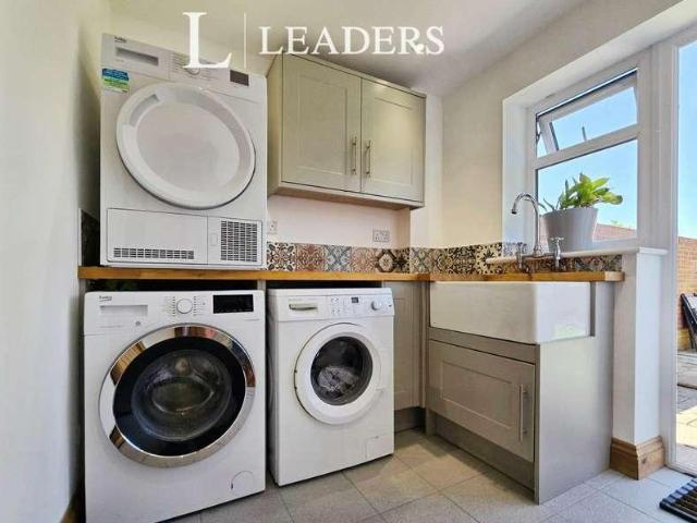 House for sale in Rowner, Middlecroft