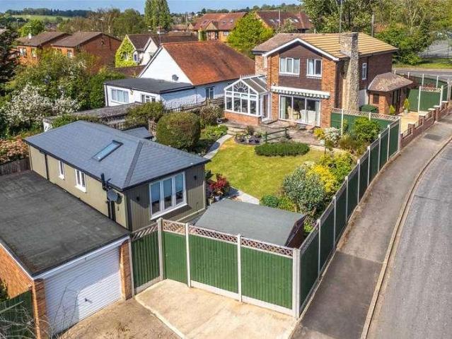 House for sale in Lunnon, Buckinghamshire