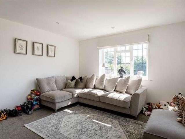 House for sale in Perryfields, West Sussex