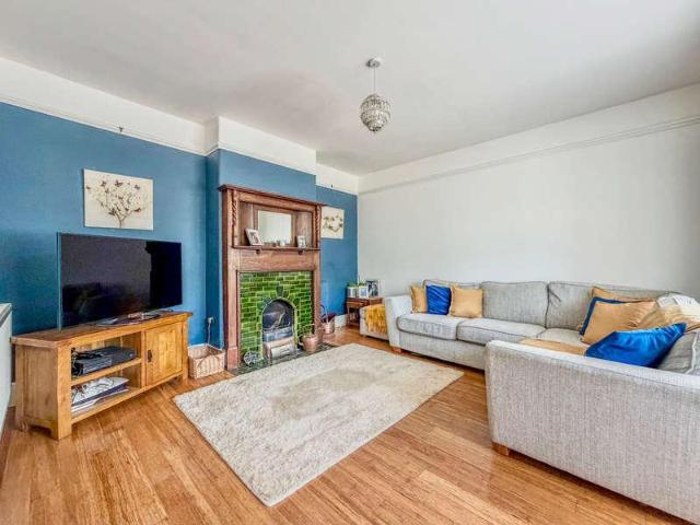 House for sale in Weston Turville