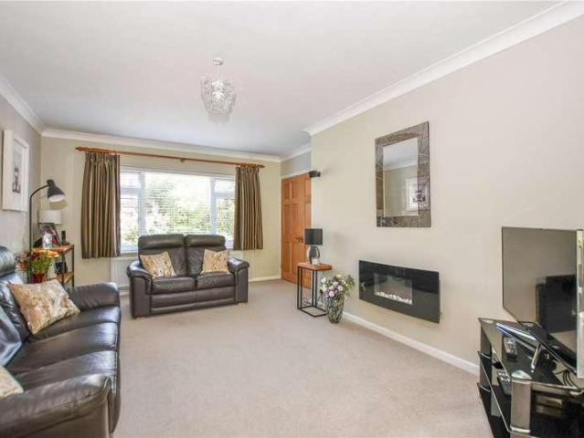 House for sale in Emmbrook, Wokingham