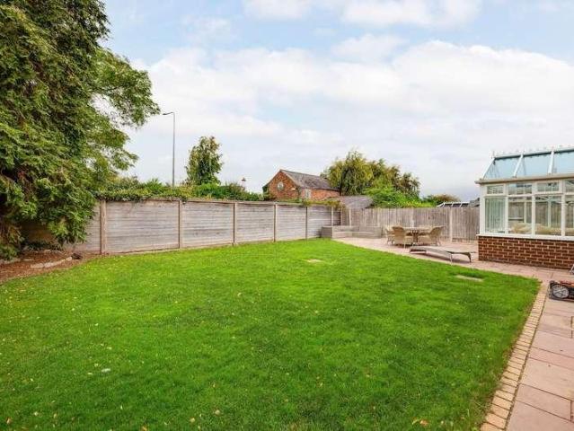House for sale in Waverton