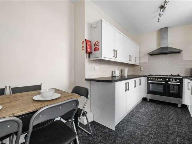 Apartment for rent in Mount Wise