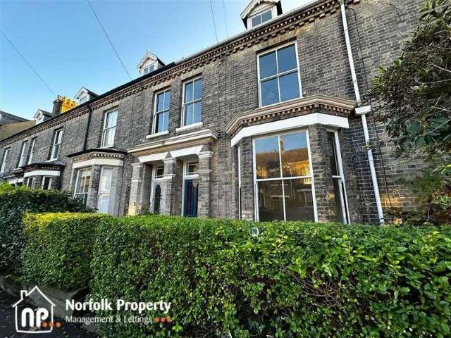 House for rent in Heigham Grove, East Bank