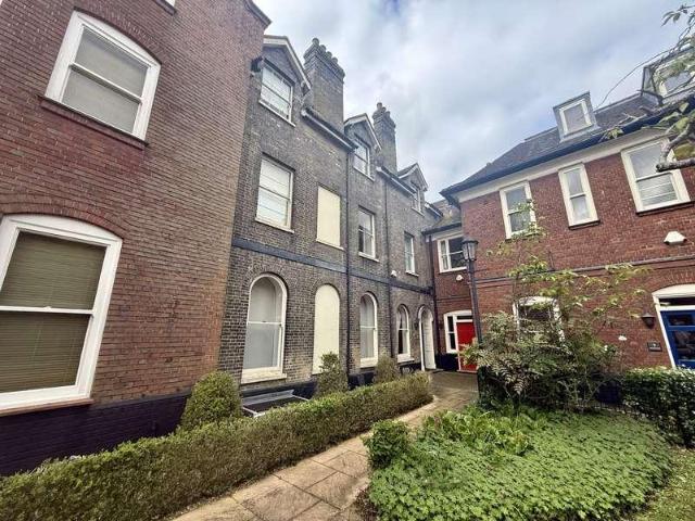House for rent in Key Street, Suffolk