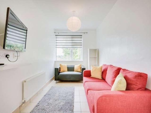 House for rent in St. Martin's, The Bridge
