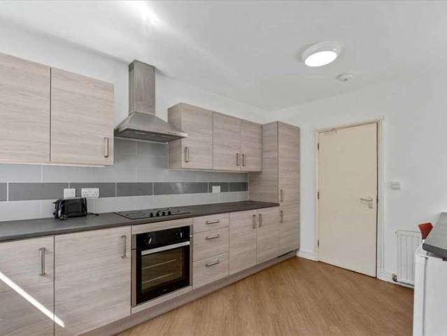 Apartment for rent in Greenbank, Mount Wise