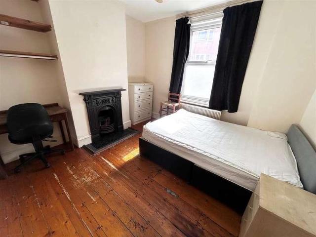 Apartment for rent in Queen's Park, Brighton & Hove