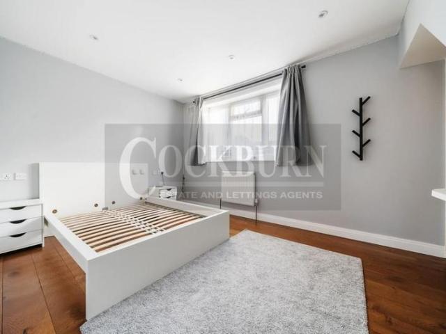 House for rent in Mottingham, Elmstead