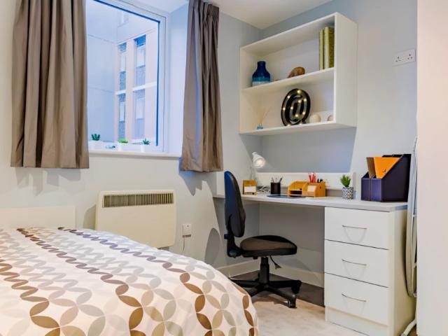 Studio for rent in Mount Wise