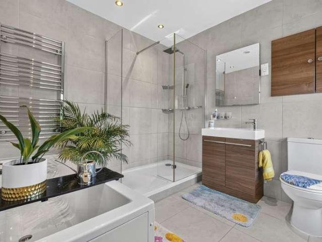 Property for sale in Yelvertoft