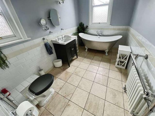 Property for sale in The Haulgh, Lee Bank