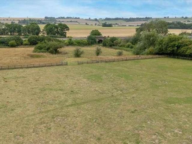 Property for sale in Midway, Kent