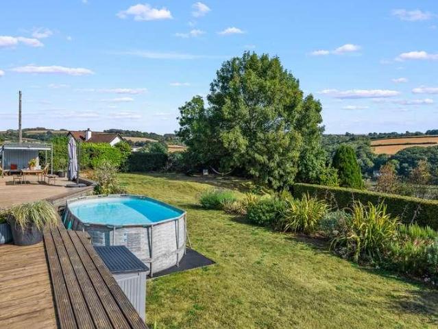 Property for sale in Calstock