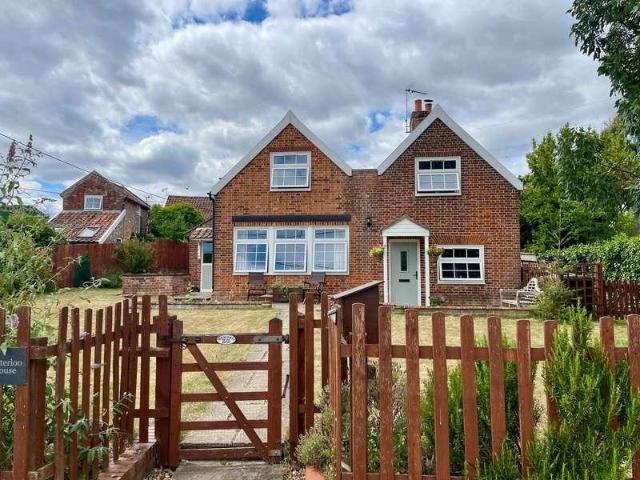 Property for sale in Eastbridge, Suffolk