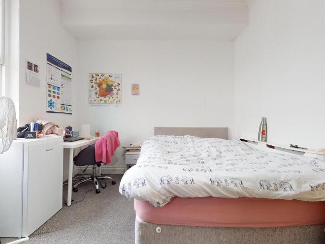 Property for sale in Westbourne Green, Greater London