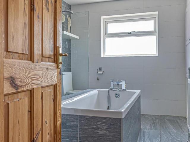 Property for sale in Hockliffe, Bedfordshire