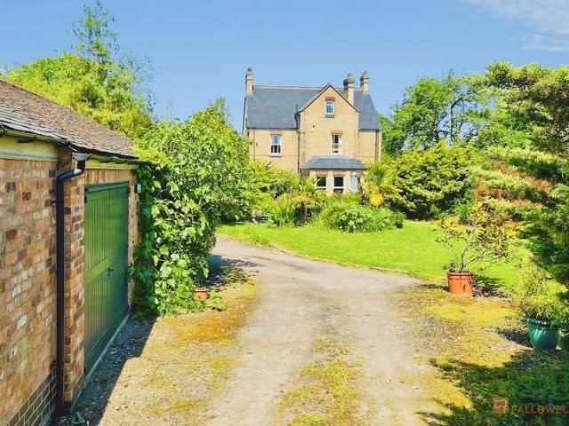 Property for sale in Kirkby Mallory, Hinckley and Bosworth